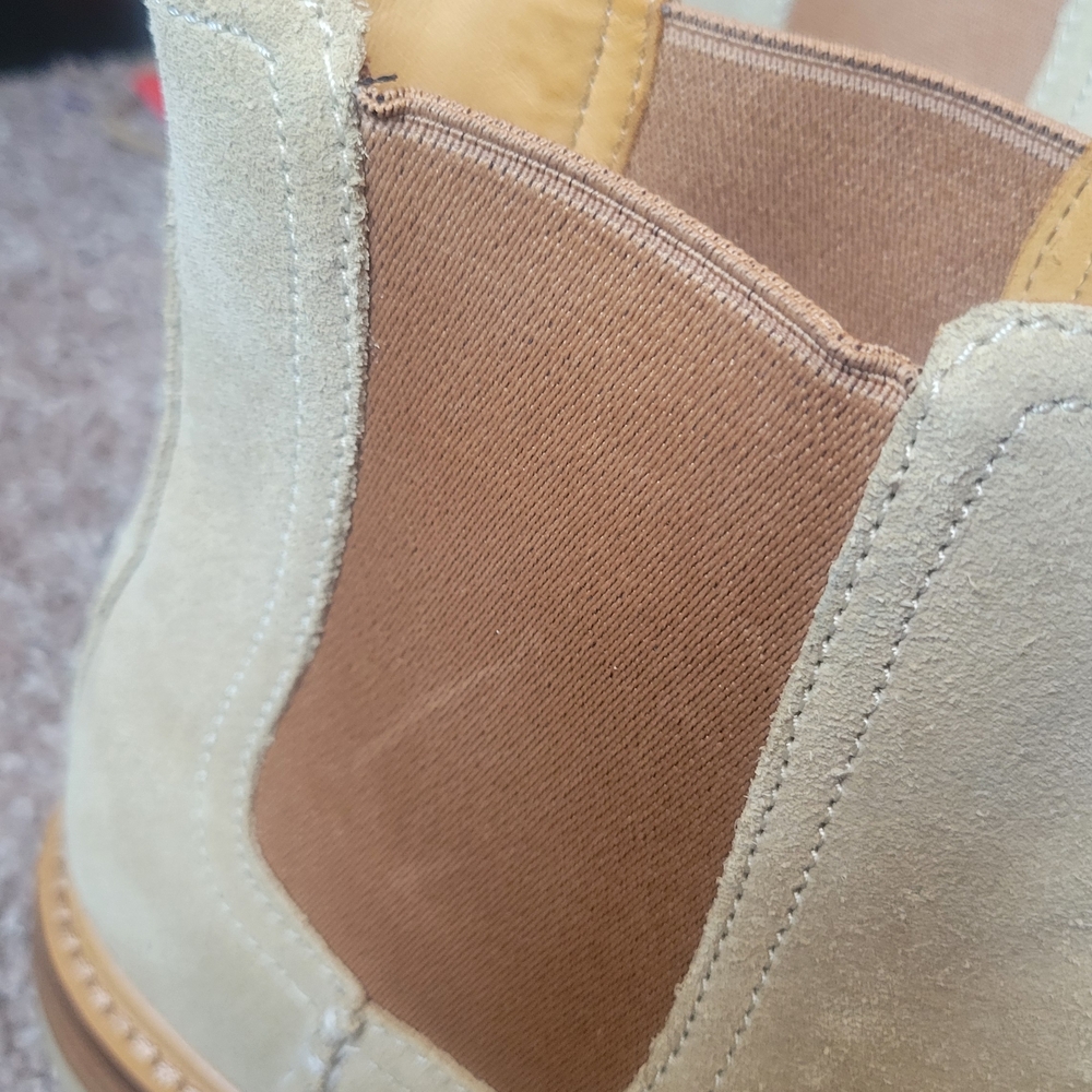 Sperry Men's Beige Suede Chelsea Boots - Picture 9 of 9